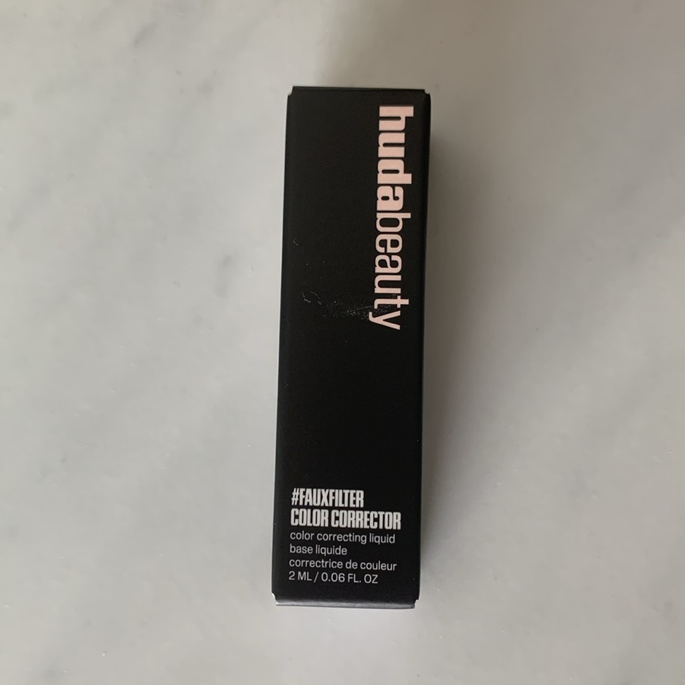 NIB Huda Beauty Mini FauxFilter Undereye Color Corrector in Peach